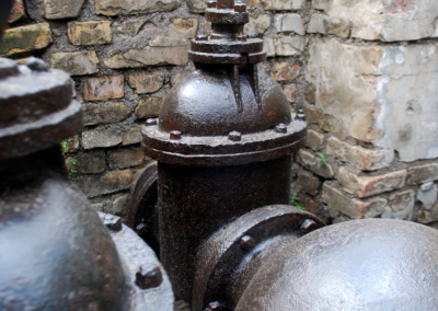 Brauchwasserabsperrschieber Park Babelsberg Maschinenhaus, Eisenguss